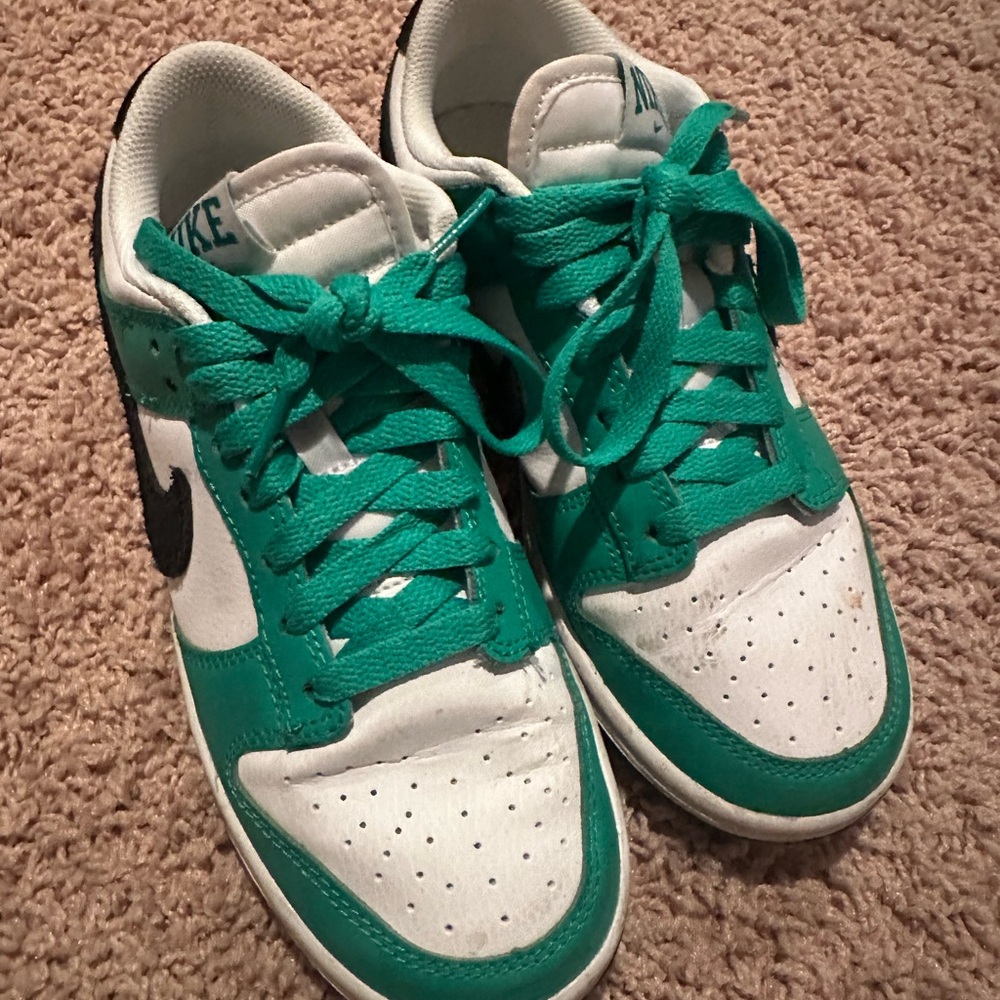 Nike Womens Green Dunk Low